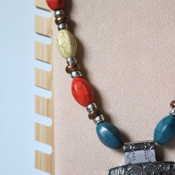 Statement Necklace Turquoise Silver Tone Metal Pendant Teal Orange Tribal Boho - Picture 4 of 9